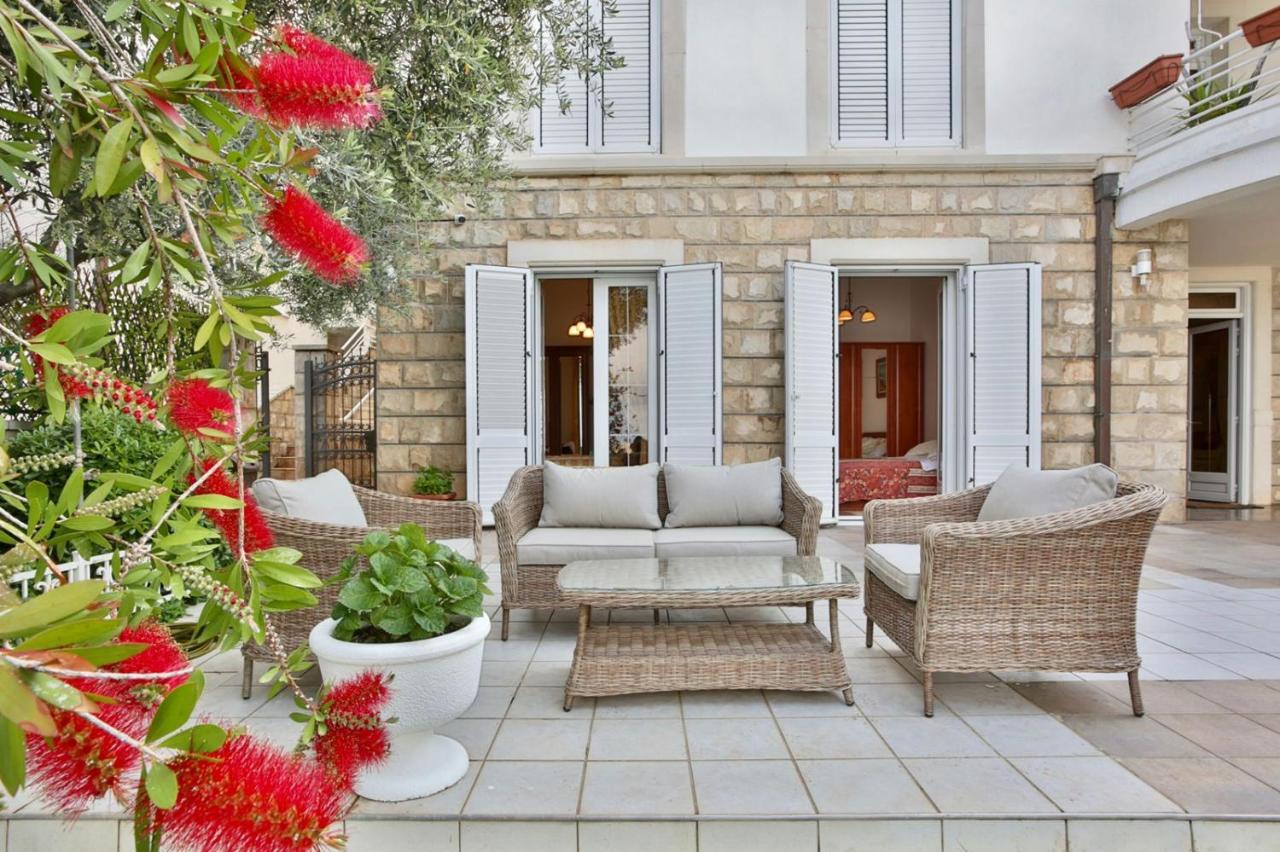 Royal Holiday Apartments Sveti Stefan Εξωτερικό φωτογραφία