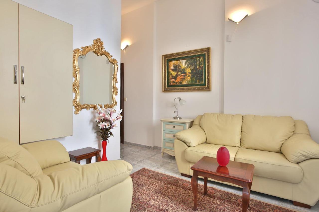 Royal Holiday Apartments Sveti Stefan Εξωτερικό φωτογραφία