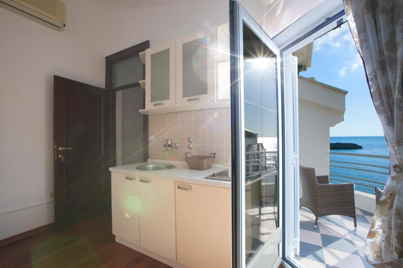 Royal Holiday Apartments Sveti Stefan Εξωτερικό φωτογραφία