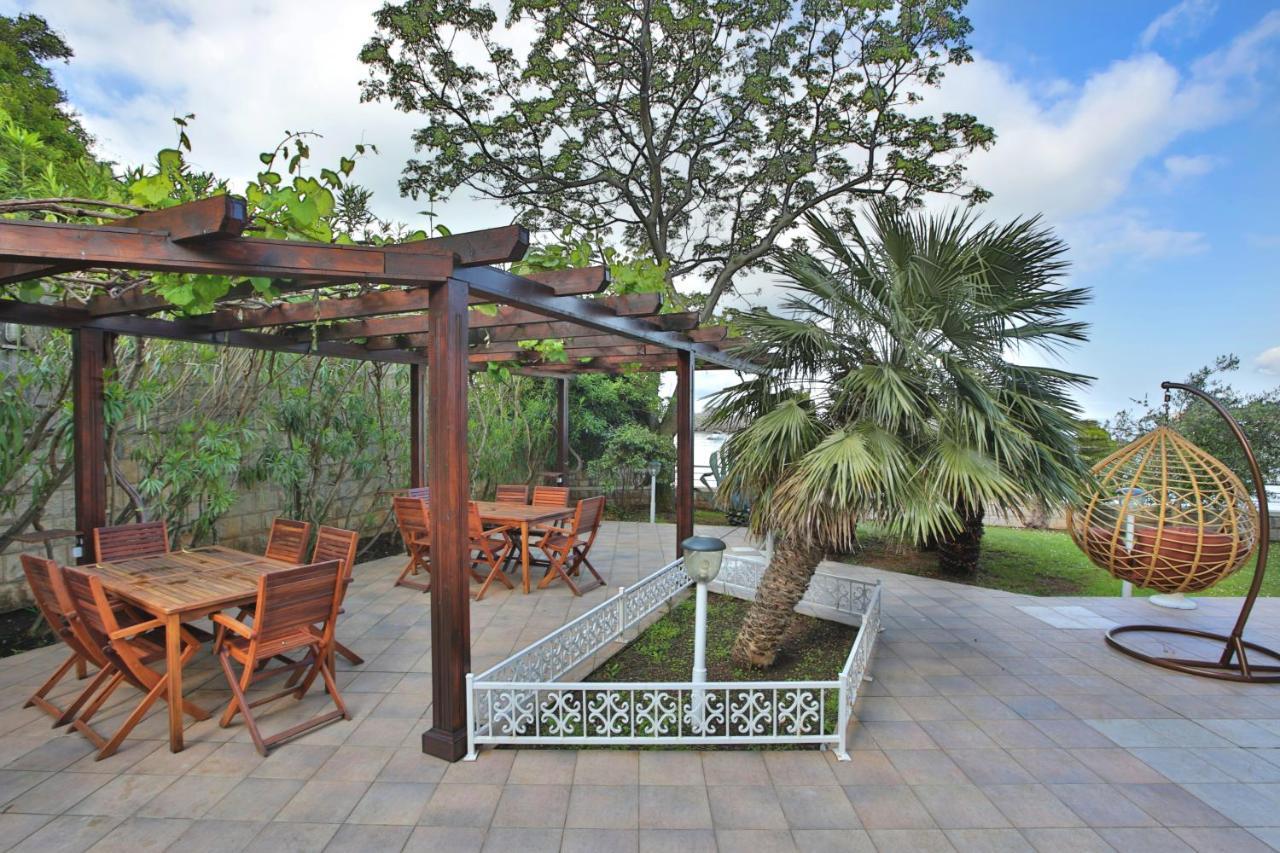 Royal Holiday Apartments Sveti Stefan Εξωτερικό φωτογραφία