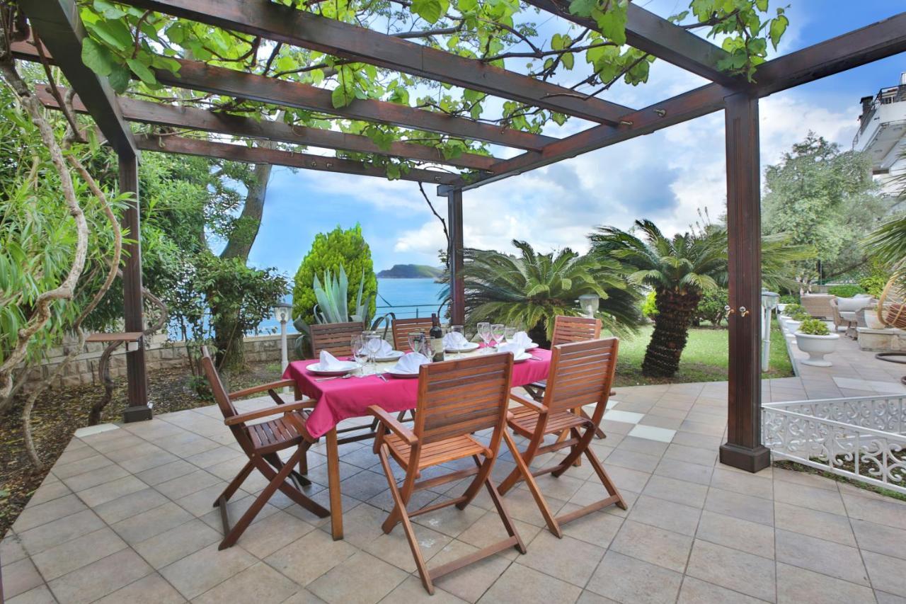 Royal Holiday Apartments Sveti Stefan Εξωτερικό φωτογραφία
