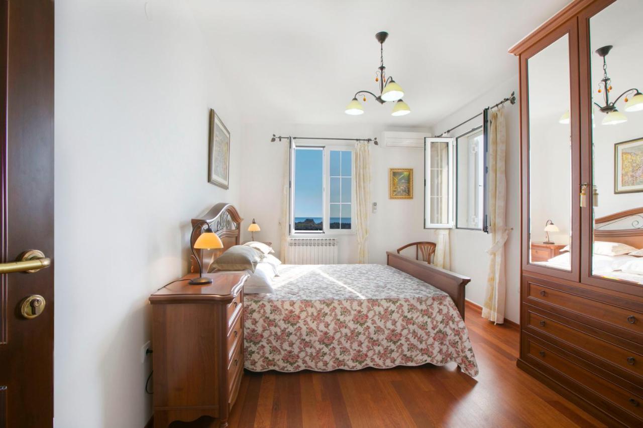 Royal Holiday Apartments Sveti Stefan Εξωτερικό φωτογραφία