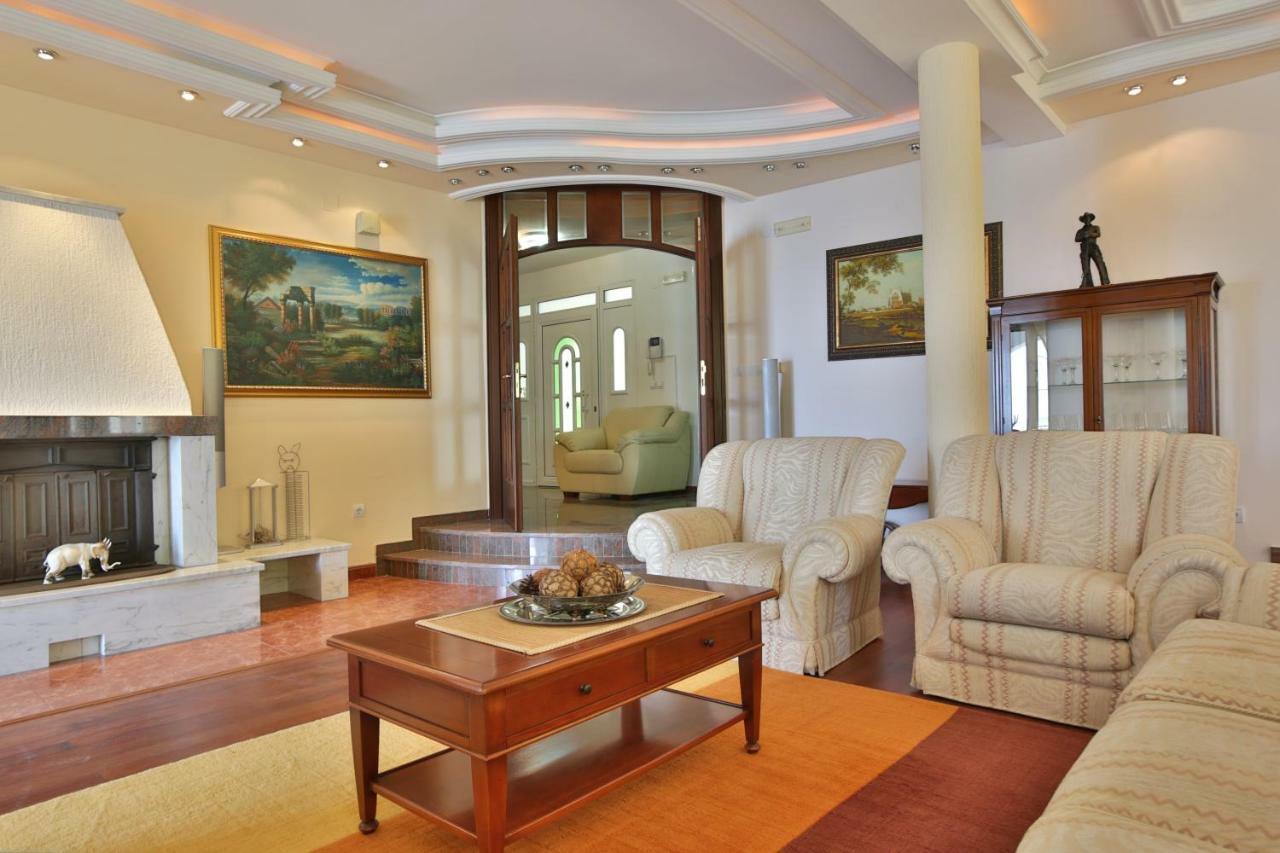 Royal Holiday Apartments Sveti Stefan Εξωτερικό φωτογραφία