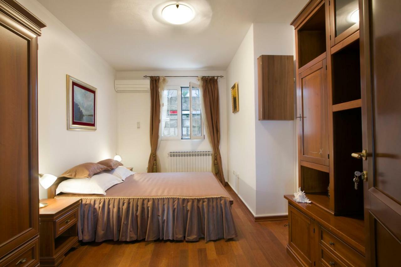 Royal Holiday Apartments Sveti Stefan Εξωτερικό φωτογραφία
