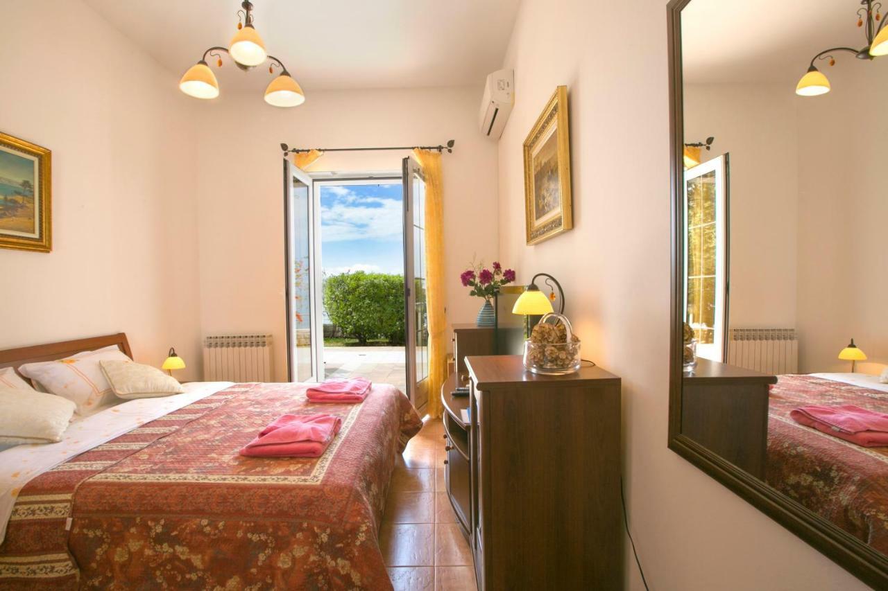 Royal Holiday Apartments Sveti Stefan Εξωτερικό φωτογραφία